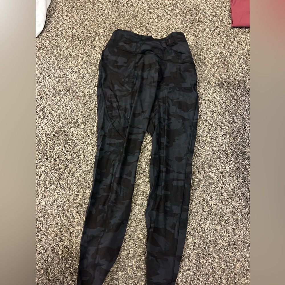 Lululemon Fast and Free leggings